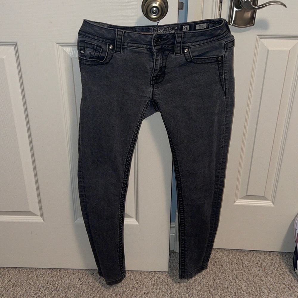 Miss Me cropped altered skinny jeans . Altered for inseam 25 inches